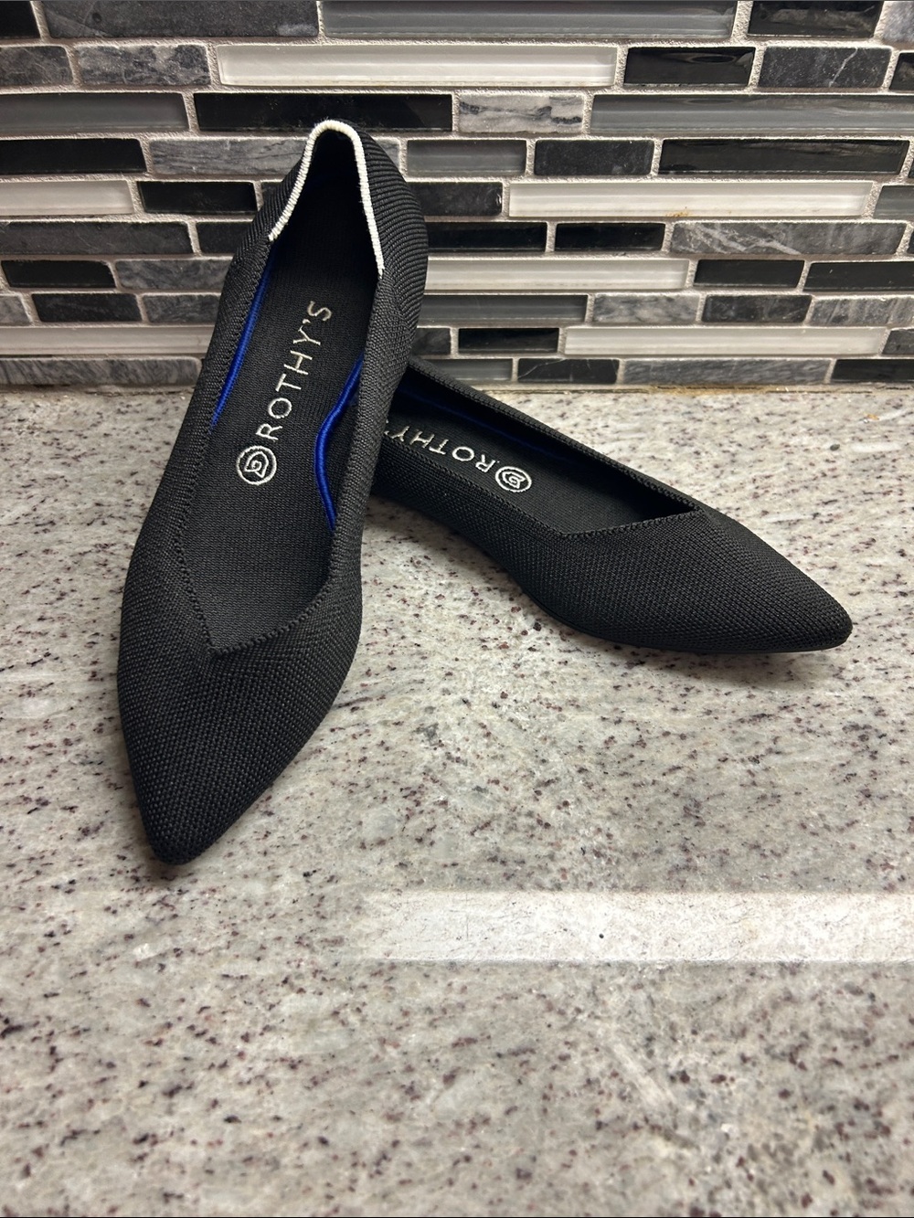 Rothy's Black Pointed Knit Flats with white Trim size 9